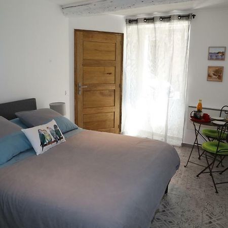 Appartamento La Bignone LʼIsle-sur-la-Sorgue Esterno foto